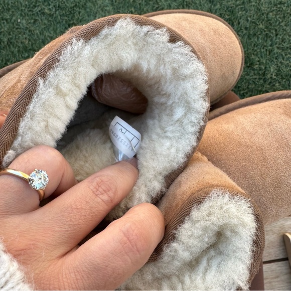 UGG Classic Mini Platform - Picture 7 of 8